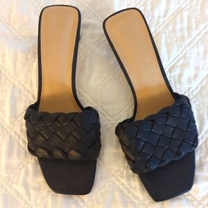 Black Open Toe Sandsls